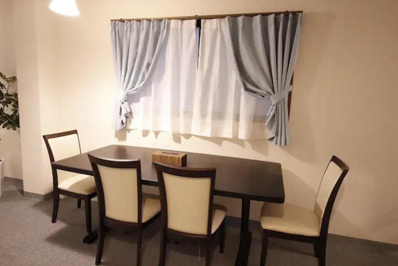 Field 4f Apartment Tokyo